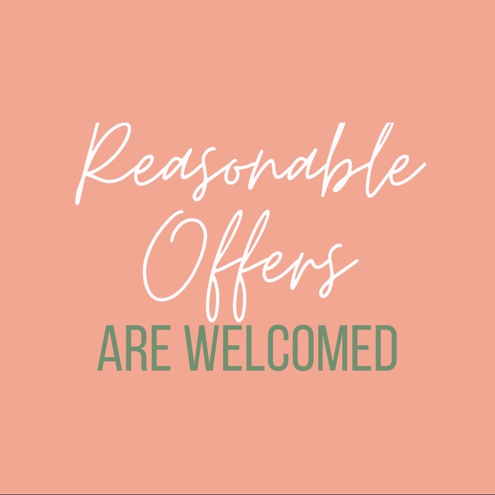 ⭐️Offers Are Welcomed⭐️
